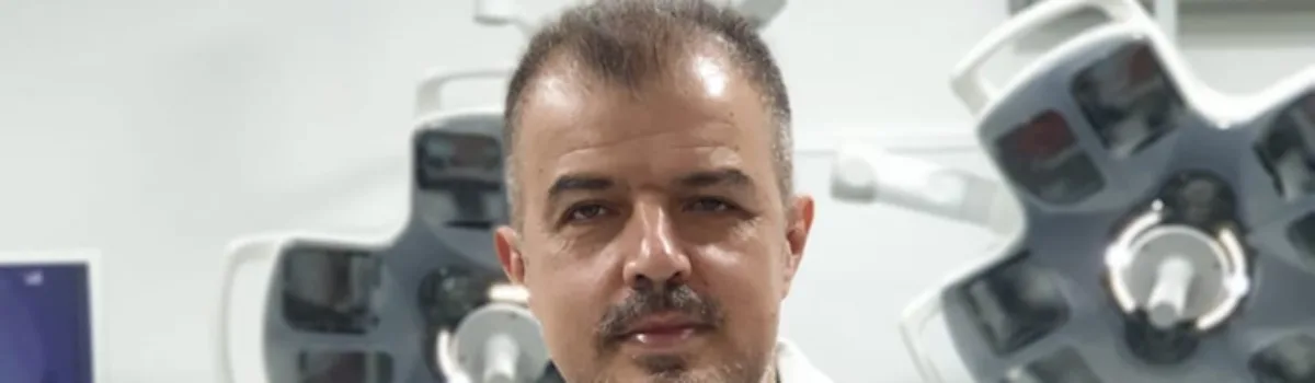 Član | Doc dr Dejan Veličković